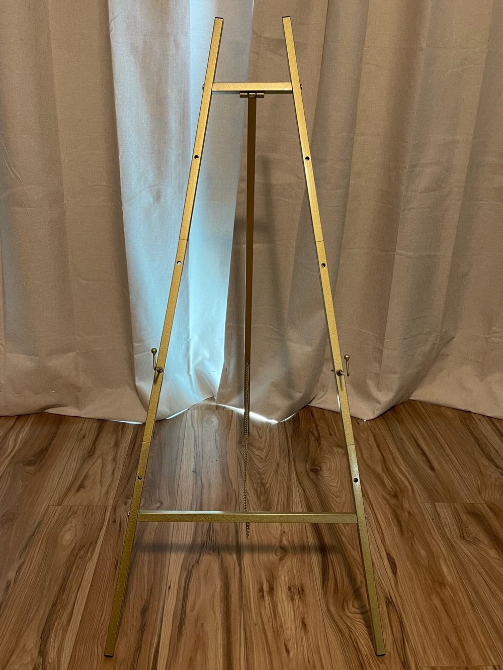 Gold Metal Display Easel